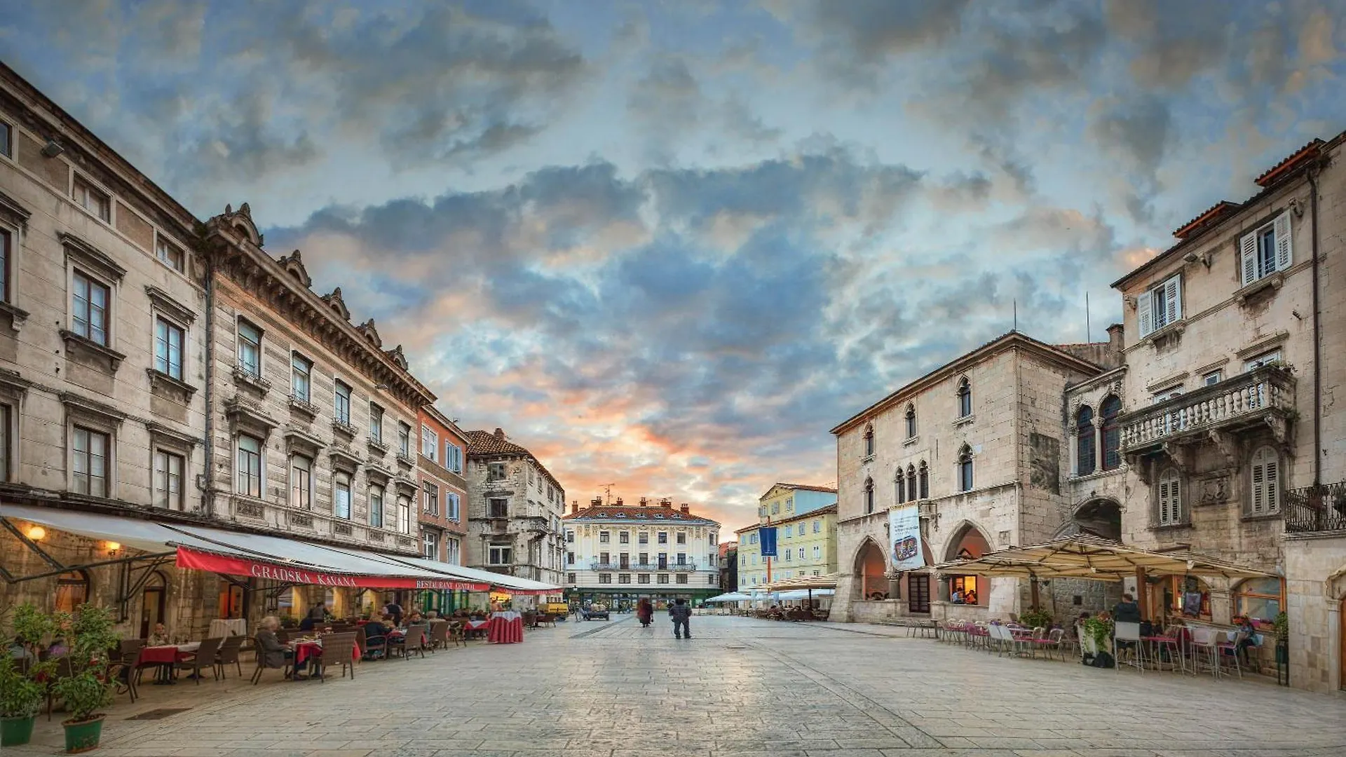 Luxury Rooms & Apartment - Riva & Sea View In Diocletian Palace 스플리트